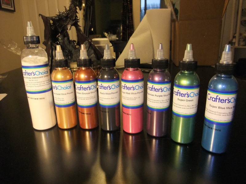 Mica & glitter haul! So shiny!!! [updated with first tattoo attempts!] Dscf3410