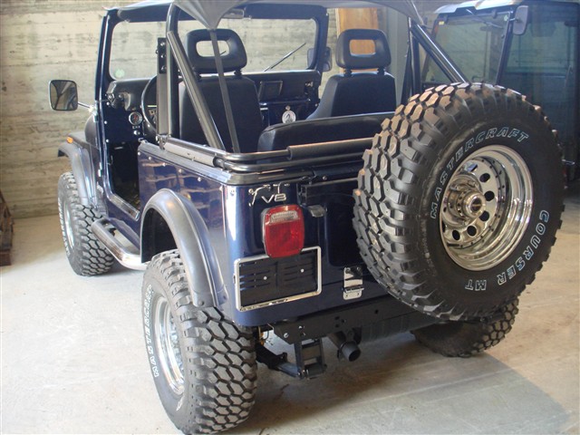 Ma CJ7 V8 5.0L 72749112