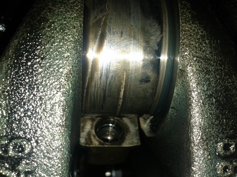 [ Bmw E46 320 D M47 an 1999 ] Bruit moteur sourd clock et pedale d'embrayage vibre Fissur11