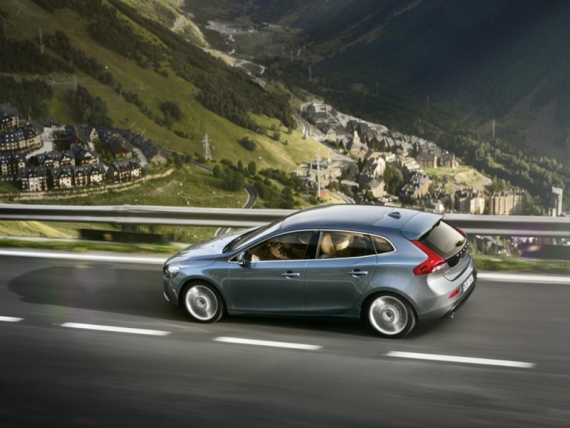 [Officiel] Les photos de la Volvo V40 Volvol15