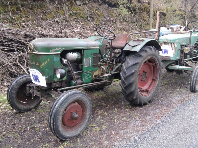 11émé rally promenade tracteurs retro 12 à rignac Photo065