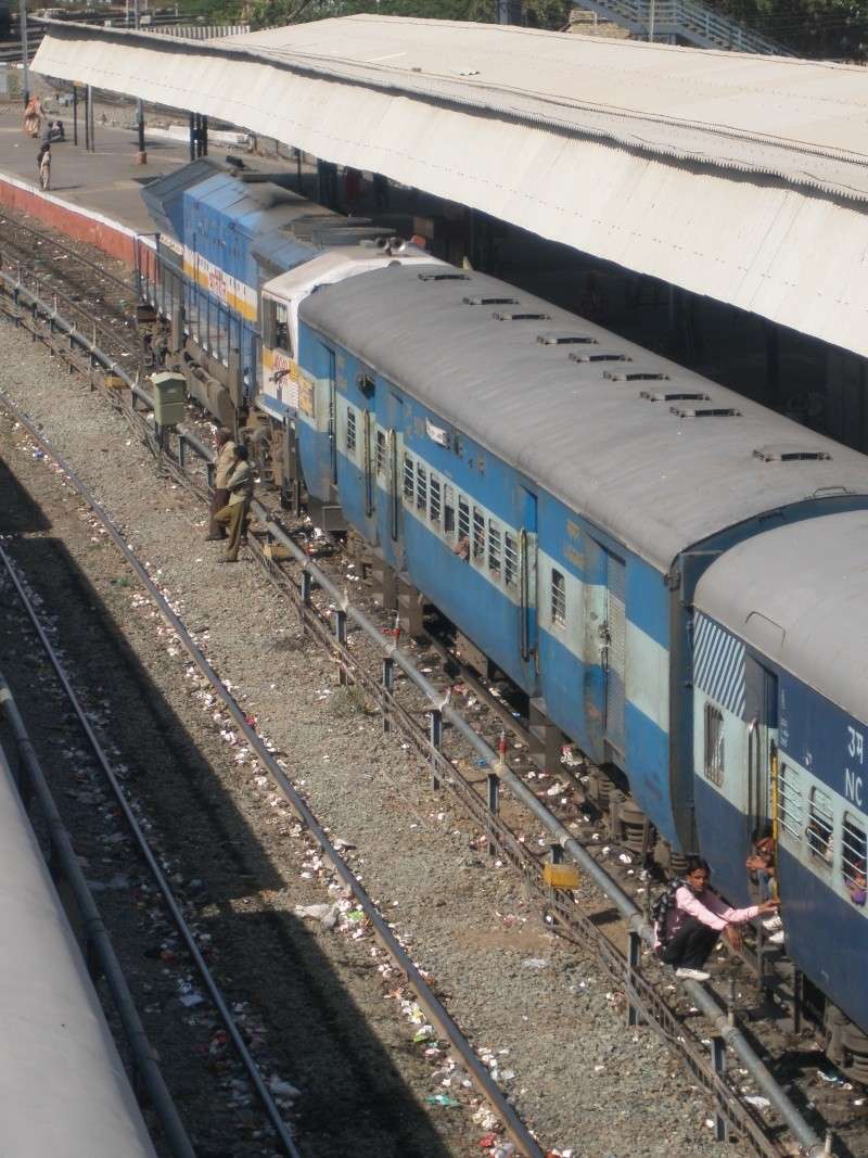 Trains Indien (photos de vacances) P3130013