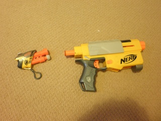 WTS Nerf Recon and Secret Strike for spare parts 02210