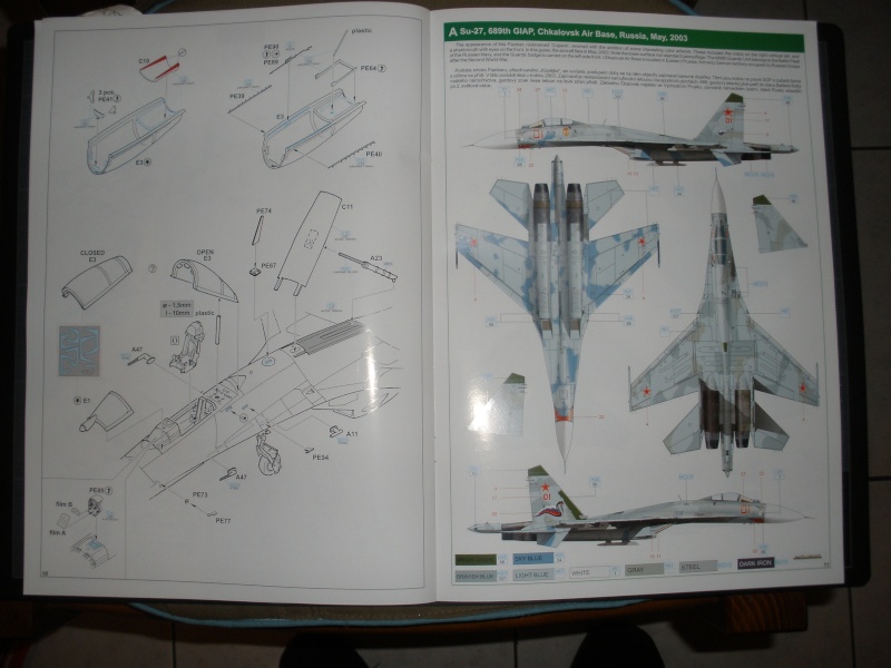 Revue de kit eduard Su-27 Flanker B 1/48 ref-1167   P5090112