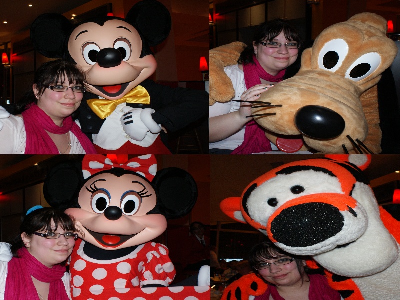 Photos avec les Personnages Disney - Page 17 Sans_t25