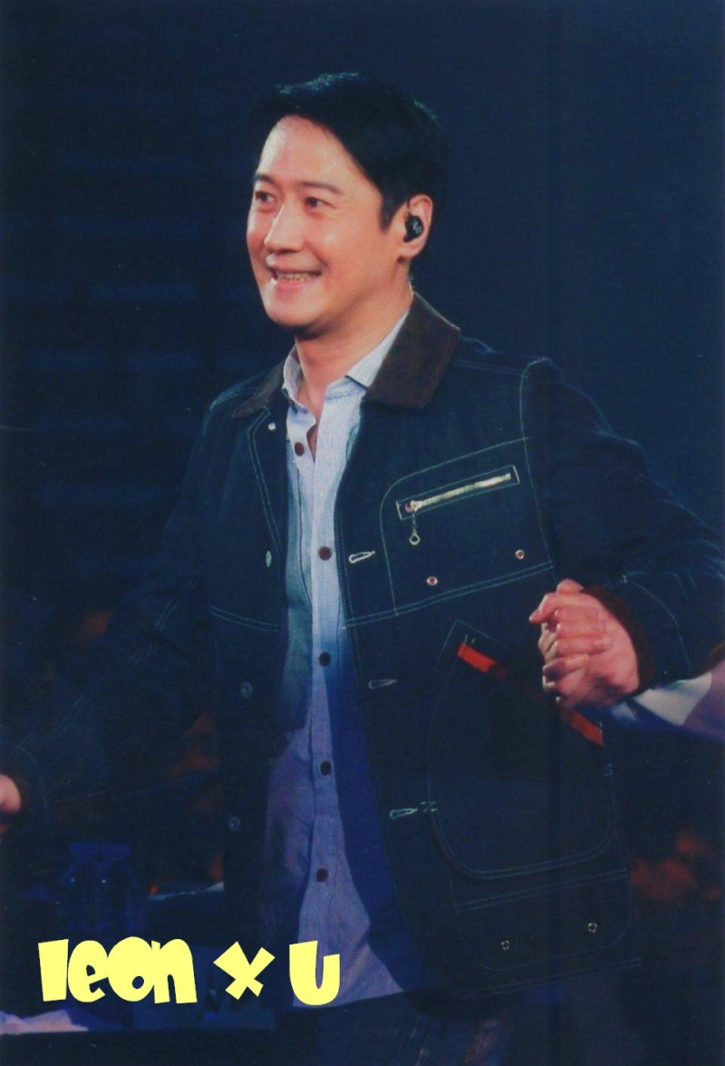 2012-04-03《楓修80巨星演唱會》嘉賓: 黎明  Img43310