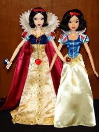 Disney Princesses Singing Dolls - Page 17 Snow_w10