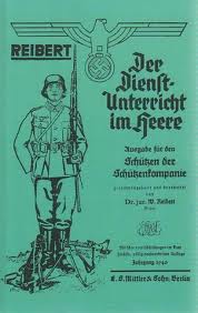UNIFORME-HABILLEMENT de la Wehrmacht-2012 - Page 2 Manuel10