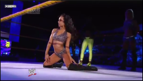 AJ Lee: Rookie Diva Talent Show 4live28