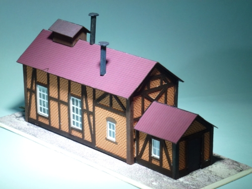 Kartonmodelle (Gebäude) für Modelleisenbahn  Loksch13
