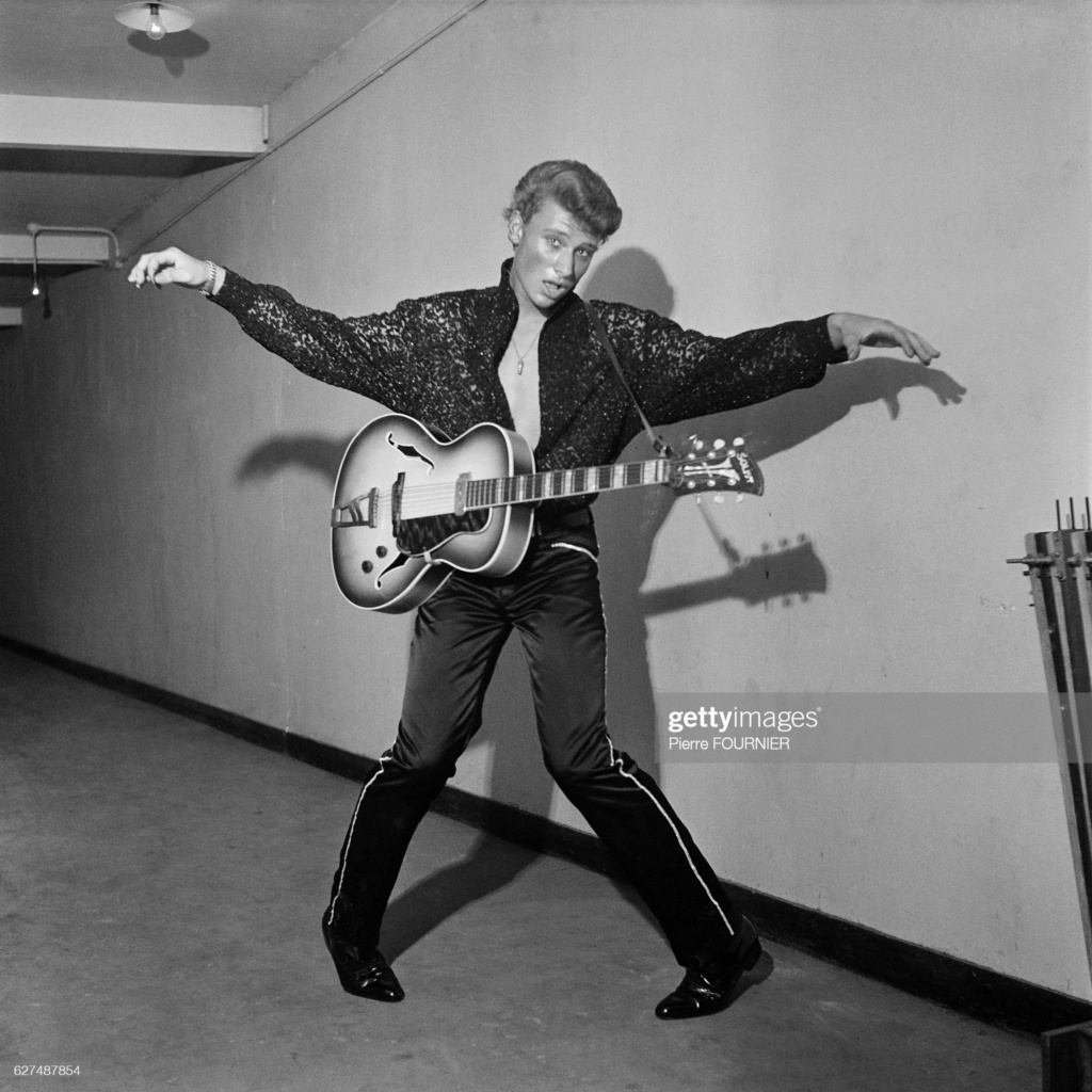 #### CLUB JOHNNY HALLYDAY 1961 #### Gettyi13