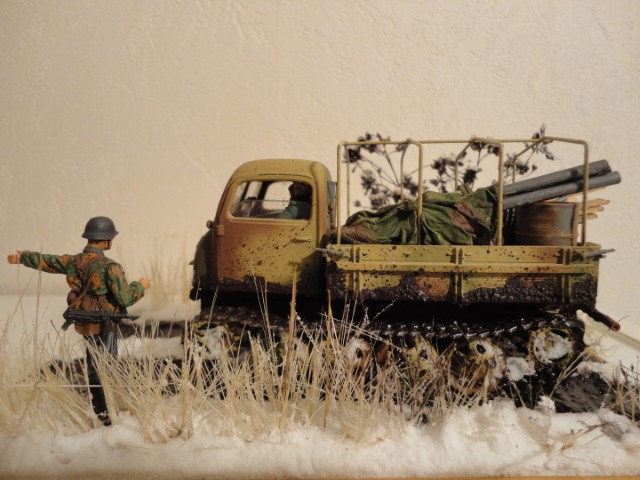 STEYR TRACTOR   ( ITALERI ) dio 1/35 410