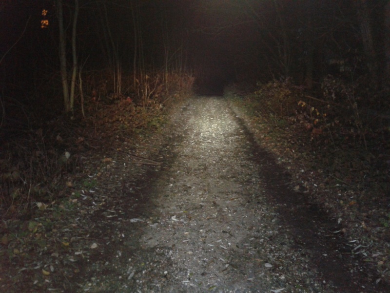eclairage pour rouler la nuit performant - Page 6 2012-124