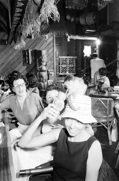 The Islander - Tiki Bar - Los Angeles 1959 - 1963 3786x511