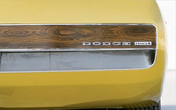 Deora - Dodge custom - Alexander Brothers C12_0512