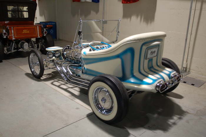 The Outlaw - Ed Roth Db_out10