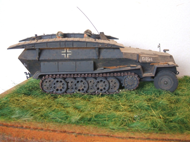 HANOMAG Sd.Kfz. 251/7 Ausf C [TAMIYA 3520 - 1/35° + kit AZIMUT PRODUCTIONS 35121 - 1/35°] Dscf6316