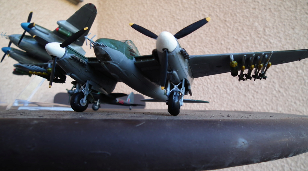 [airfix] De havilland Mosquito MK VI et MK XVIII Dscf6038