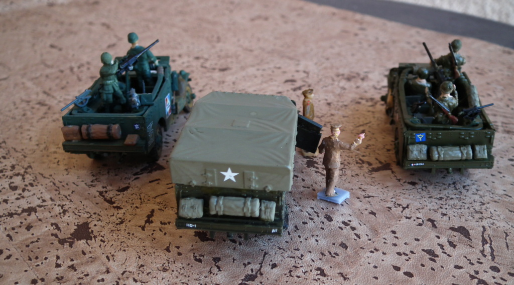 [Italeri] Scout car M3A1 Dscf6155