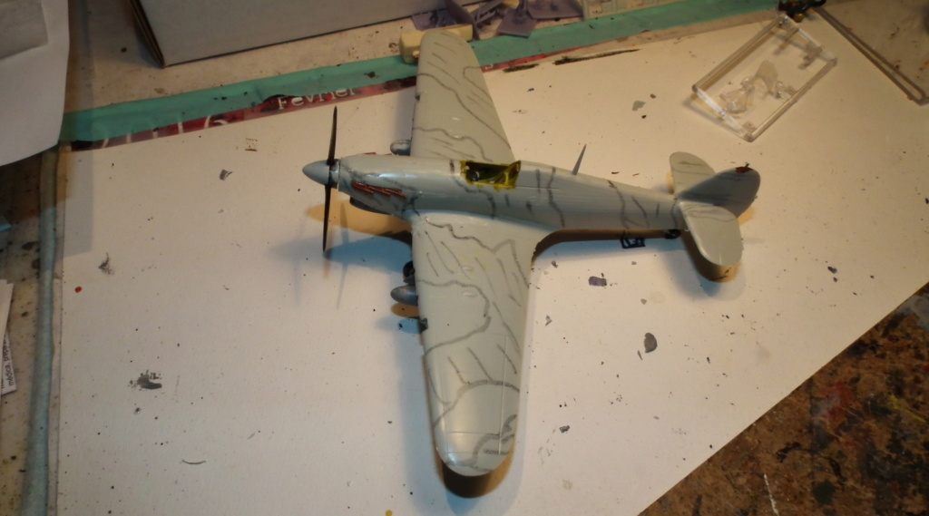 [etsy et Revell ] Personnel RAF et Hurricane Mk IIC Dscf6339