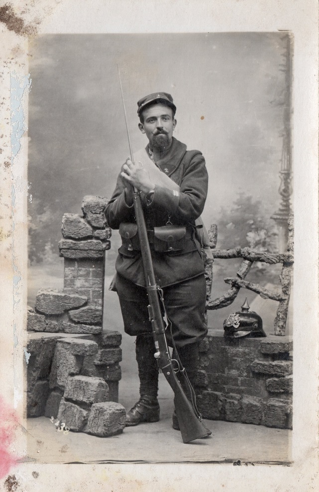 Quelques photos de soldats français avec des casques à pointe de prise - Page 4 Img21617