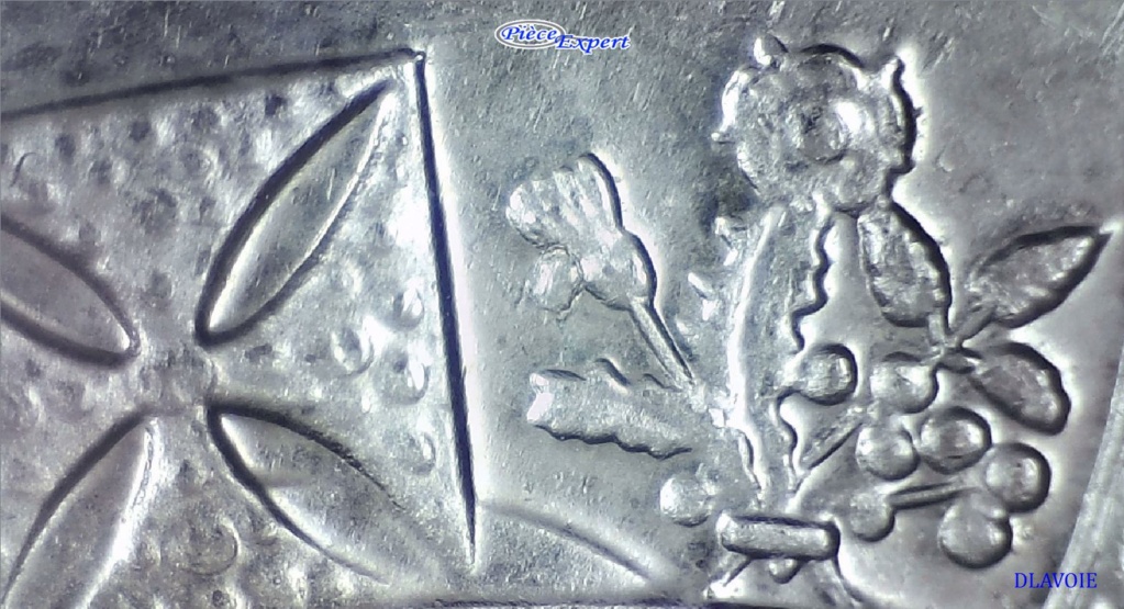 1998 - Éclat de Coin sur la fleur dans la Couronne (Die Chip)   Image123