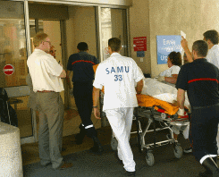 Le service des urgences de Saint-André - psychiatrie - maltraitance