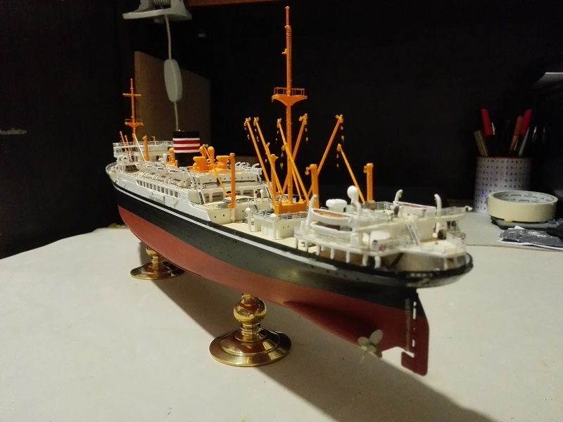 N.Y.K.Line Hikawa Maru a 1/350 Img_2396