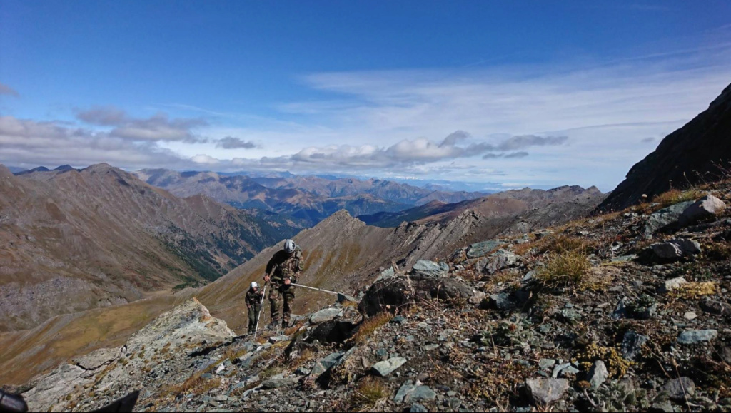 Qu'est-ce qui caractérise les troupes de montagne ? Tm1110