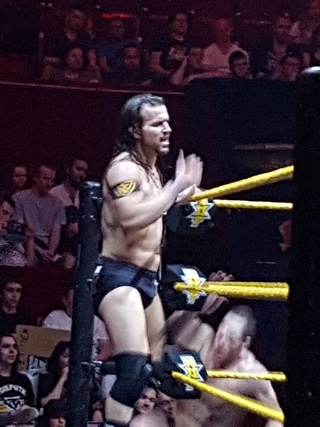 Photos live NXT Adam_c13