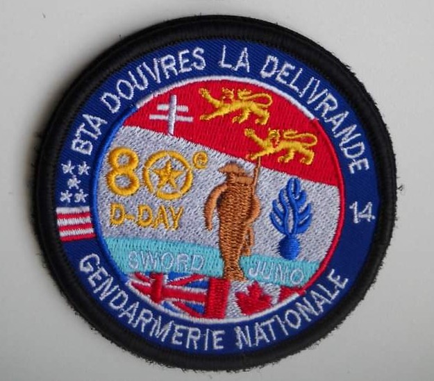 PATCHS COMMEMO D-DAY - OFFICIELS ET ASSOCIATIFS - Page 4 Fb_im270