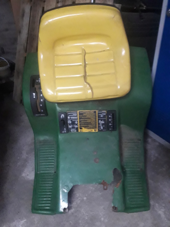 Restauration tracteur tondeuse John Deere 160 20180717