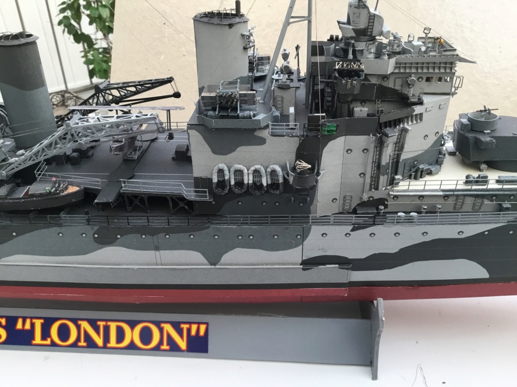HMS London von Dom Bumagi, gebaut von gez10x11 - Seite 4 Img_2457