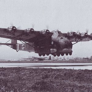 MESSERSCHMIDT ME 321 et 323 GIGANT E246e410