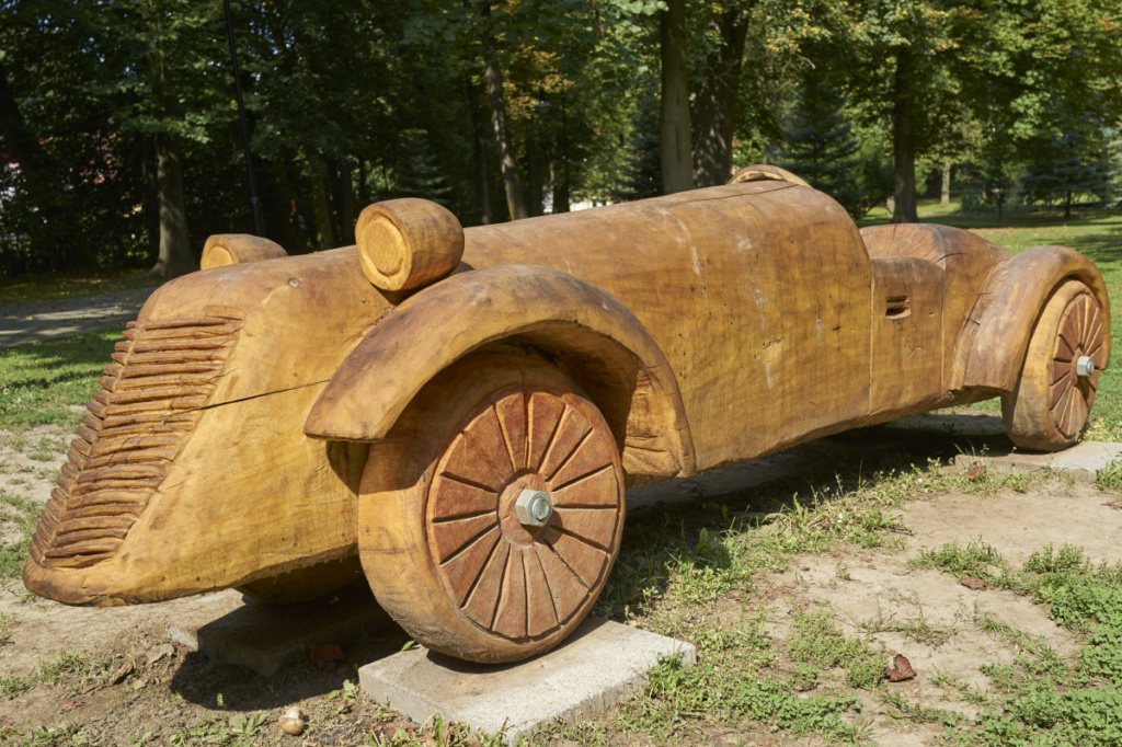 l'automobile à l'age de pierre Wooden10