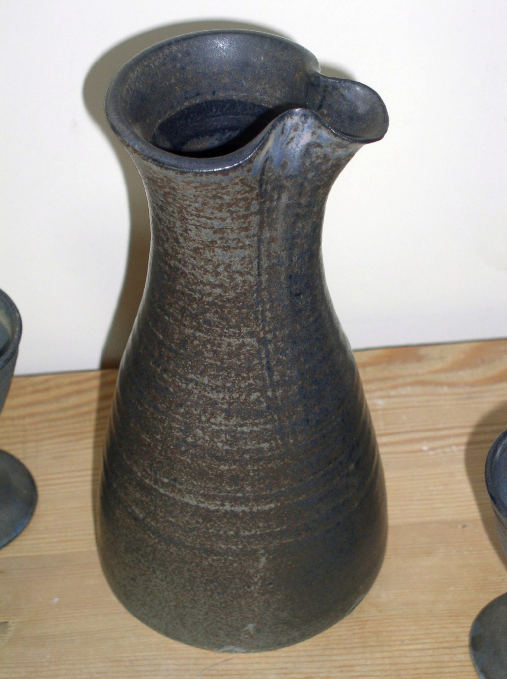 Carafe & Goblets, MPHC mark - Howard Charles, Masham Pottery P1010144