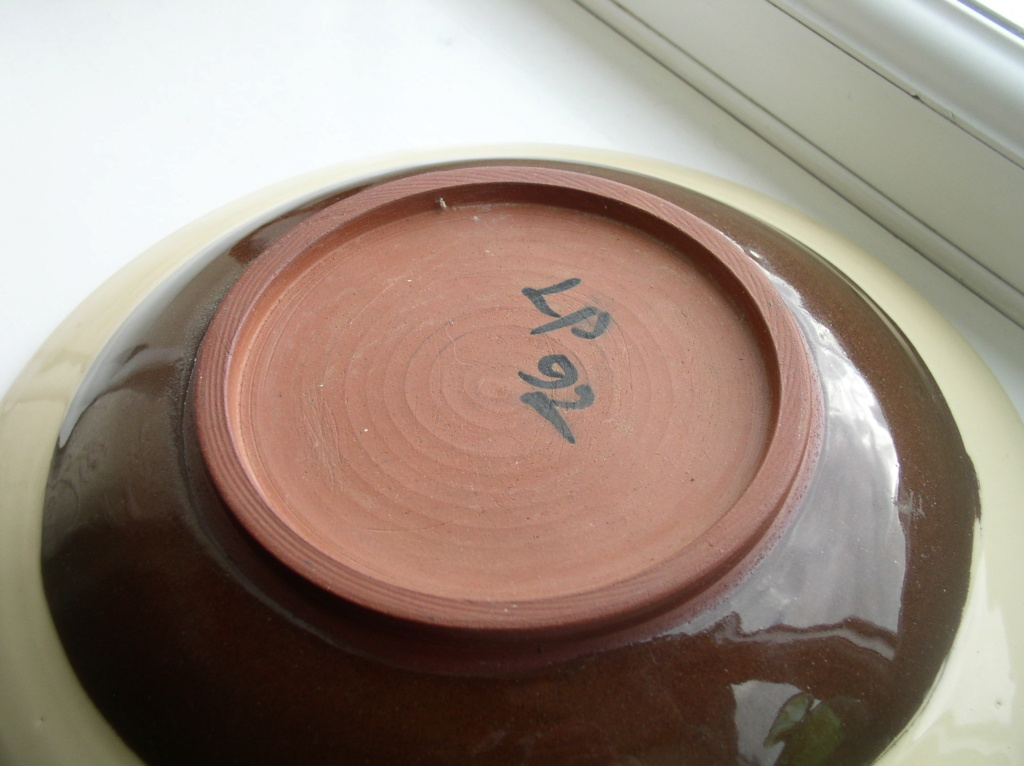 Slipware and sgraffito plate signed LP mark, John Webb Lostwithiel Pottery? P1010294
