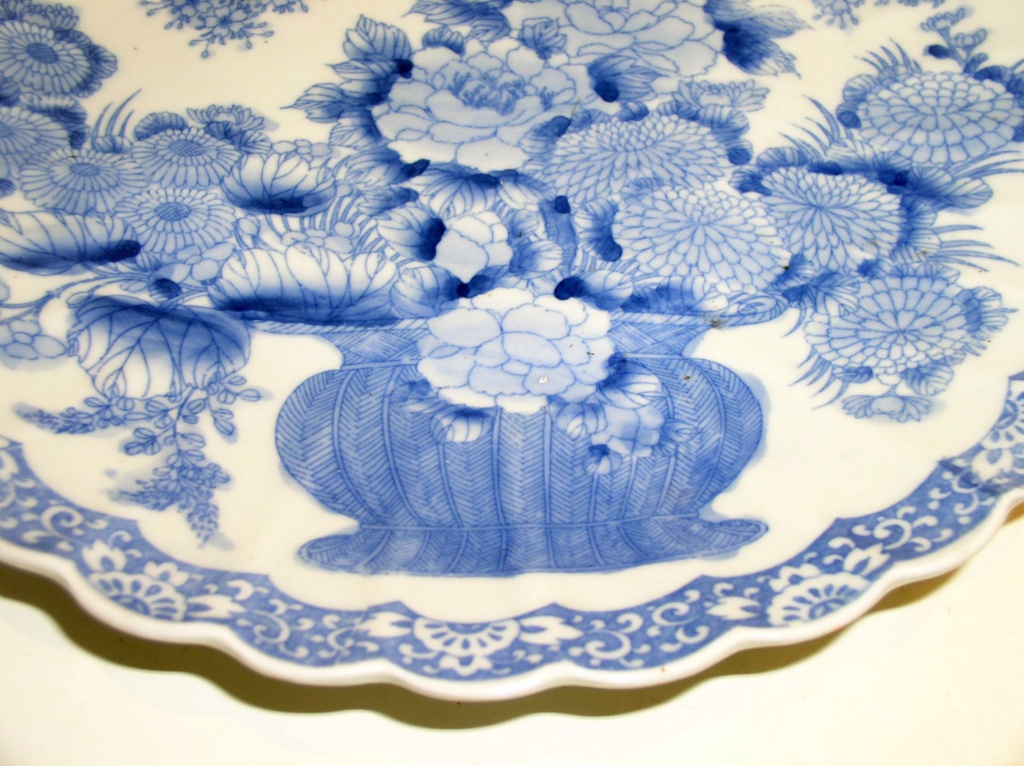 Large Platter In Cobalt Blue Chinese Reproduction/Original?? P1010912