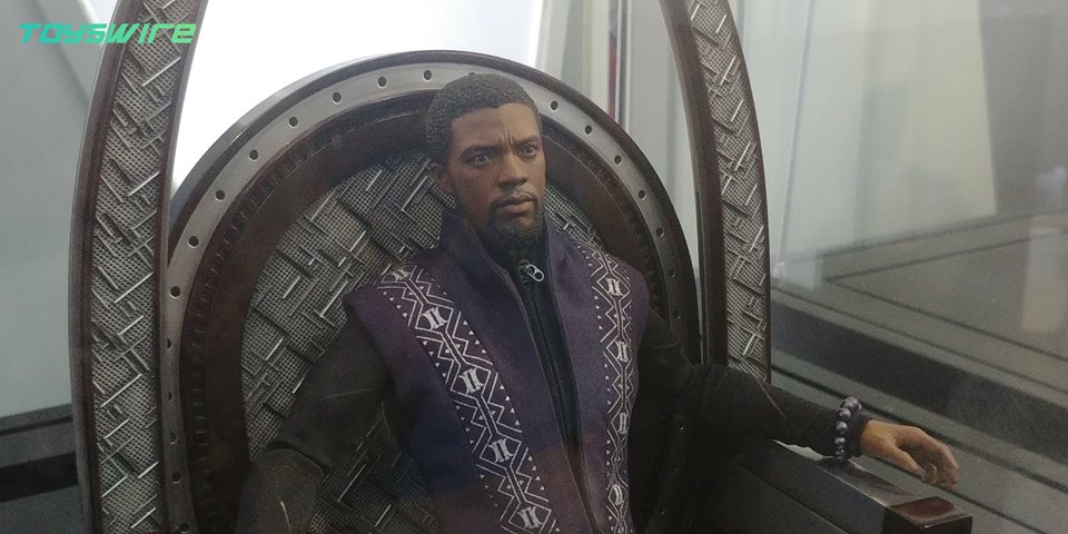  [Hot Toys]- Black Panther- T´Challa with Throne  1/6 37890710