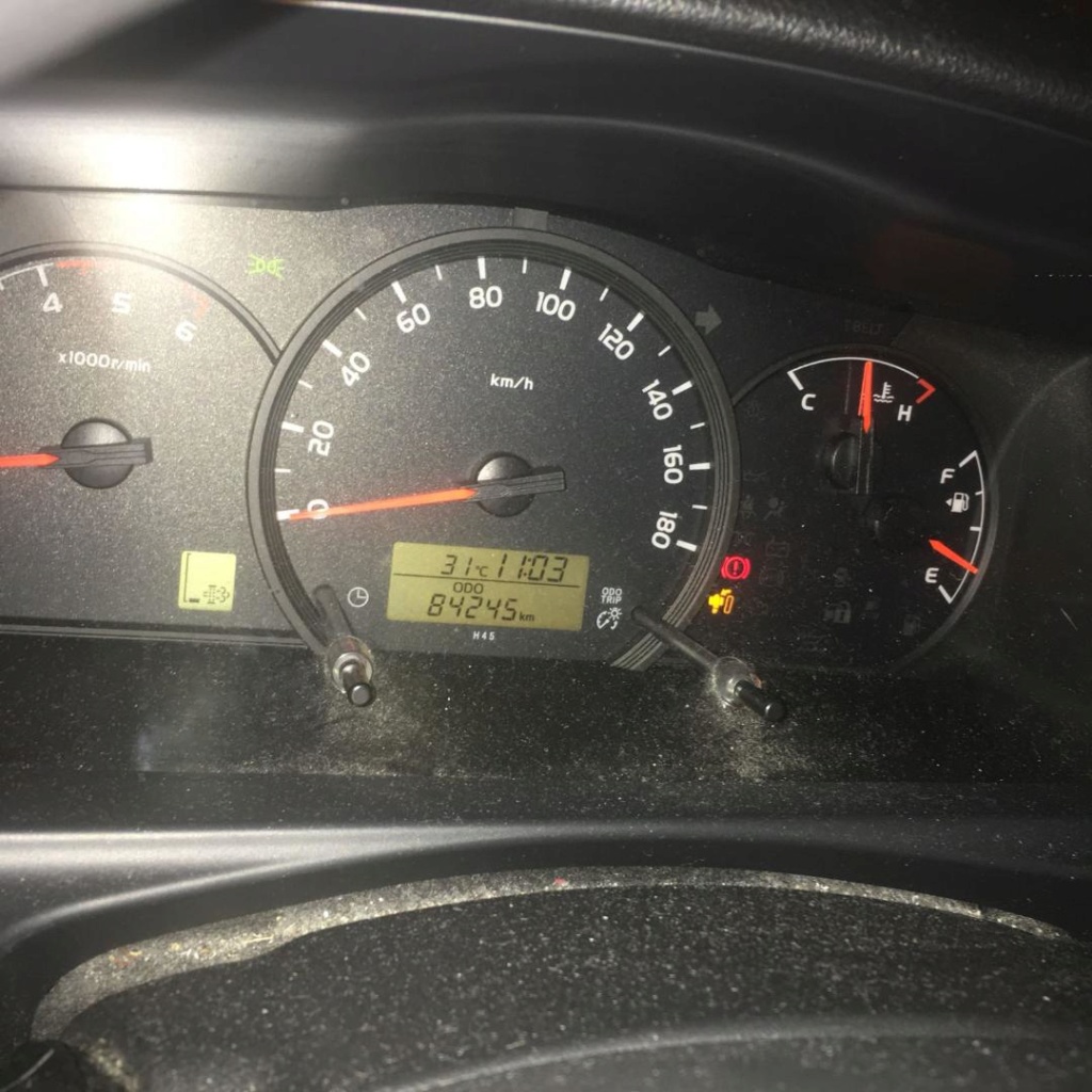 What is that yellow warning light in dashboard? Yellow10