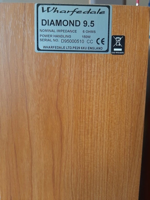 Wharfedale diamond store 9.5 speakers