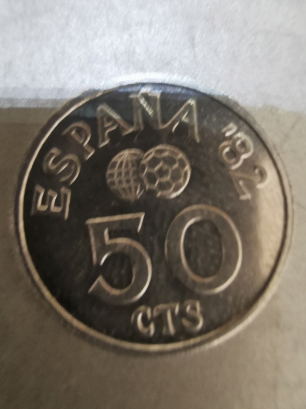 50 Céntimos de 1980 (error en el 8 del 80 de la estrella)  Img_2022