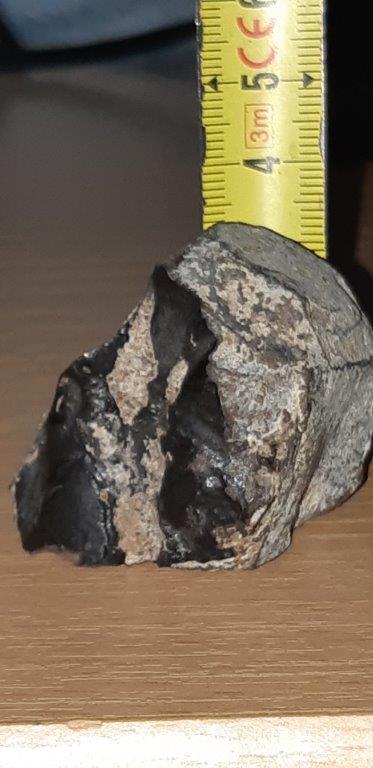 identification pierre ou météorite 20210712