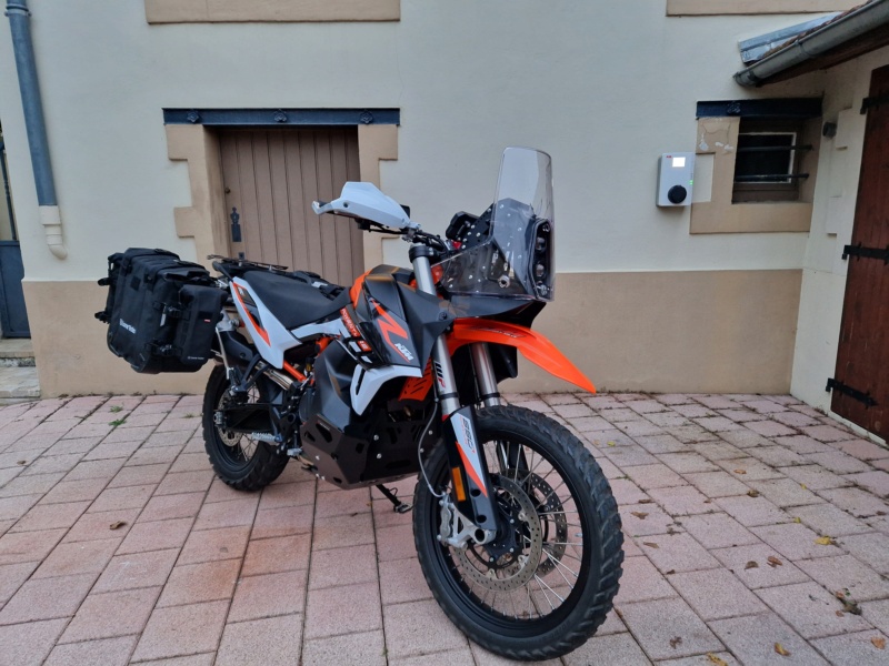 KTM 890 Adventure R 20221111