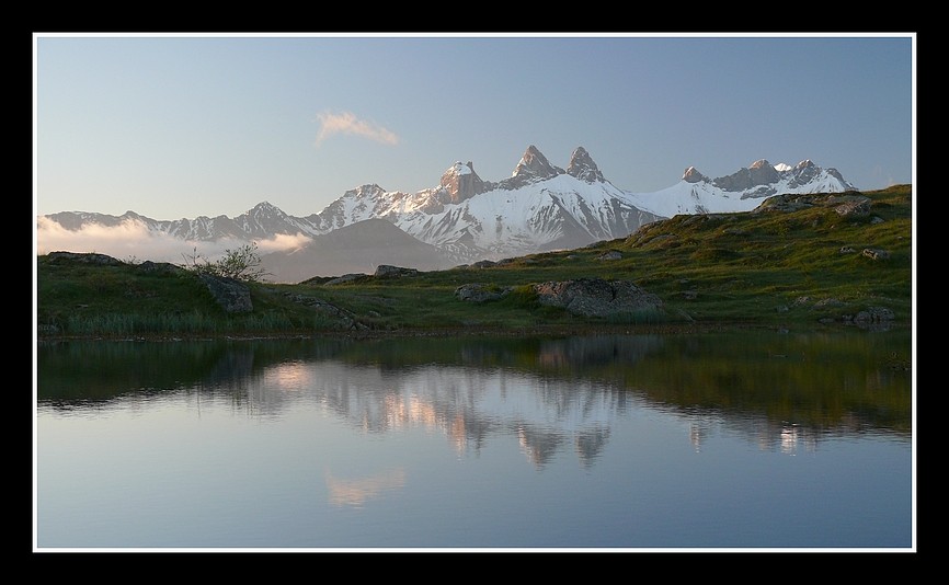 Lac Guichard, miroir des montagnes 5-p13710