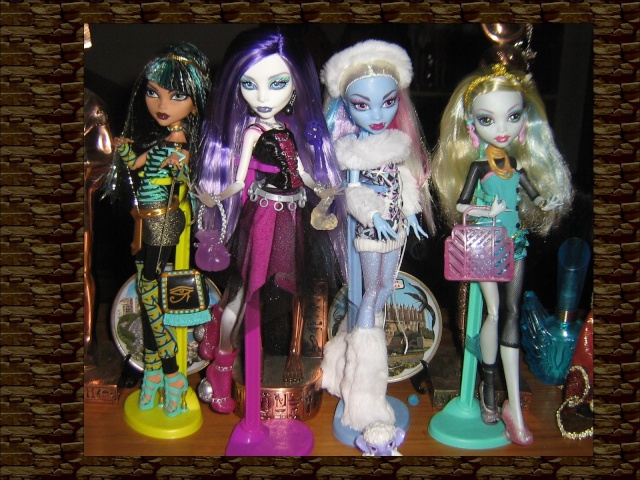 Monster High, les nouvelles venues de Mattel - Page 7 Poppix10