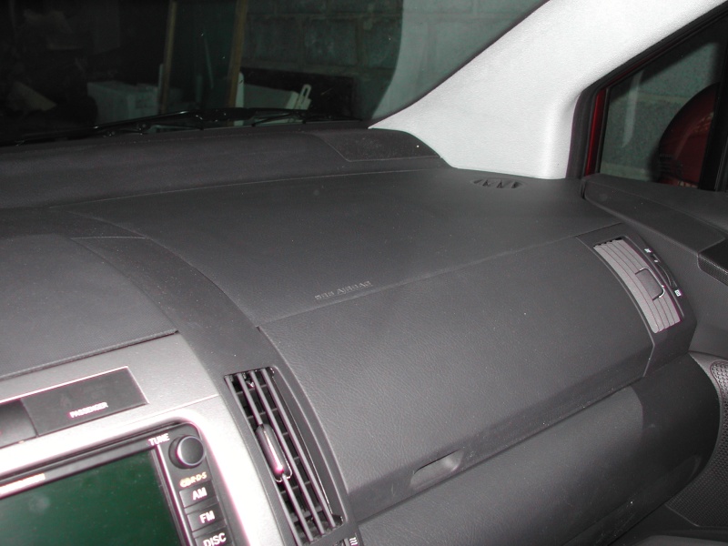 Défaut plastic tableau de bord passager/ Airbag Dscn0910