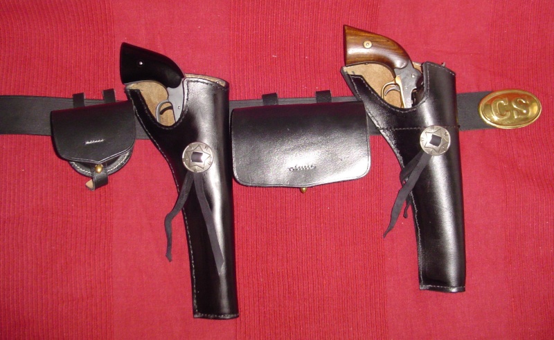 GALERIE DE HOLSTERS - Page 2 Ceintu10