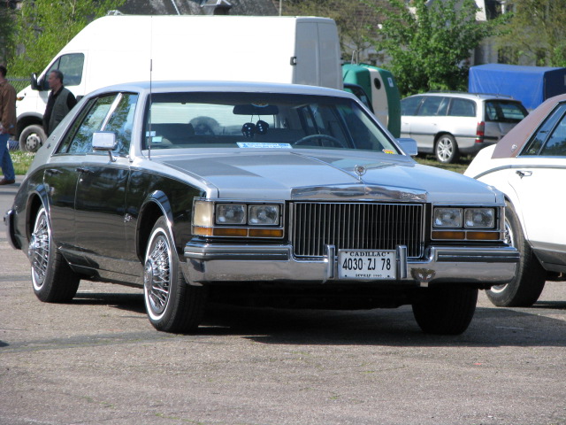 Nos voitures : MA CADILLAC SEVILLE D ELEGENCE 1980 Concen16