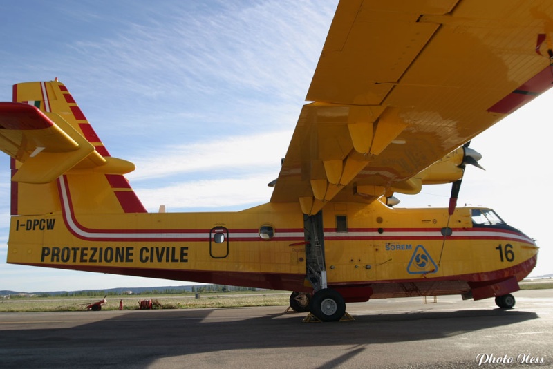 canadair CL 415 et CL 215 et autres avions bombardiers d'eau - Page 7 610